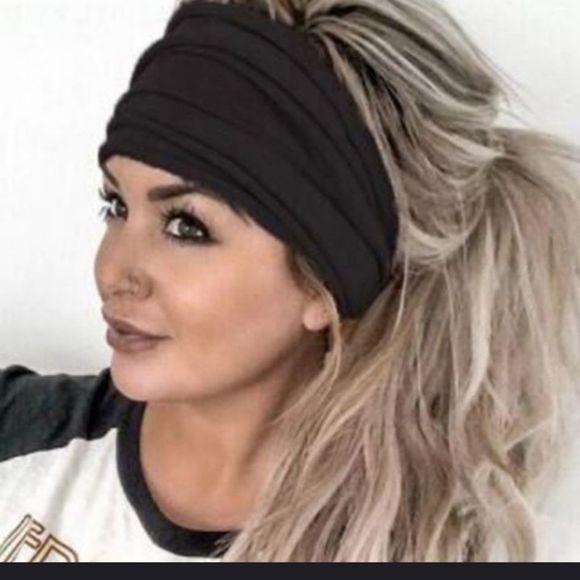 Boutique Accessories - Trendy Turban Headband Black